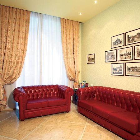 Hotel Dina Roma Exterior foto